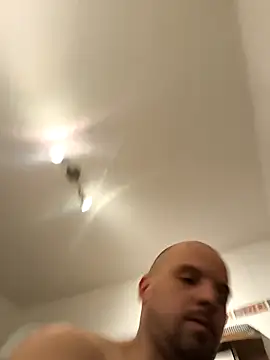 Snapshot of Phoenix2310 chatting on February 2026 04:05:02 PM Phoenix2310 online show from February 2026 04:05:02 PM