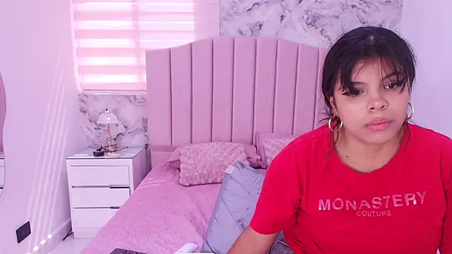 Snapshot of katsumi_yan chatting on March 2026 07:09:01 PM katsumi yan online show from March 2026 07:09:01 PM