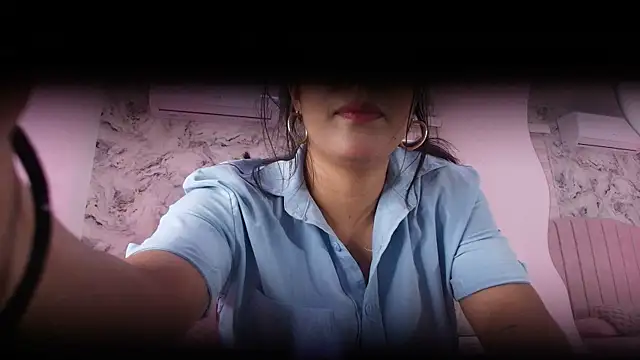 Snapshot of katsumi_yan chatting on April 2026 07:19:01 PM katsumi yan online show from April 2026 07:19:01 PM