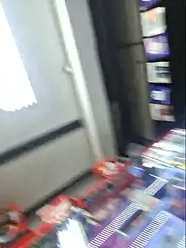 Snapshot of Eveeelyn25 chatting on December 2025 12:07:02 AM Eveeelyn25 online show from December 2025 12:07:02 AM