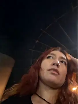 Snapshot of Eveeelyn25 chatting on January 2026 11:58:02 PM Eveeelyn25 online show from January 2026 11:58:02 PM