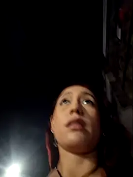 Snapshot of Eveeelyn25 chatting on February 2026 12:58:01 AM Eveeelyn25 online show from February 2026 12:58:01 AM