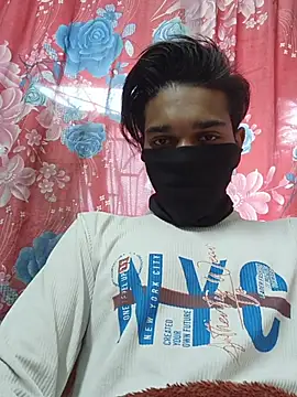 Snapshot of luckyutube chatting on January 2026 01:43:01 AM luckyutube online show from January 2026 01:43:01 AM