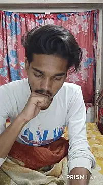 Snapshot of luckyutube chatting on February 2026 05:53:02 PM luckyutube online show from February 2026 05:53:02 PM