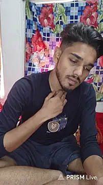 Snapshot of luckyutube chatting on March 2026 04:07:02 AM luckyutube online show from March 2026 04:07:02 AM