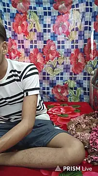 Snapshot of luckyutube chatting on April 2026 05:35:01 AM luckyutube online show from April 2026 05:35:01 AM