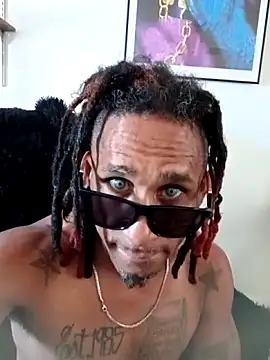 MTheRealrDLlongCrippler online show from June 2026 10:08:01 PM