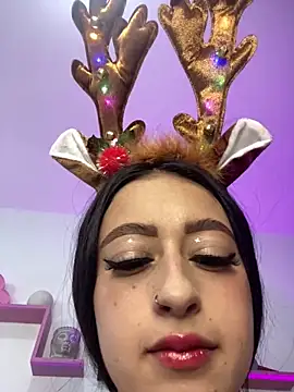 Snapshot of SOL_EF chatting on December 2025 07:32:01 PM SOL EF online show from December 2025 07:32:01 PM