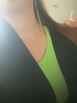 Snapshot of Xiaomili8 chatting on March 2026 07:13:01 AM Xiaomili8 online show from March 2026 07:13:01 AM