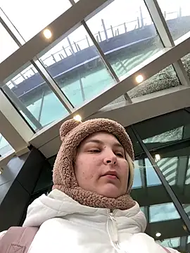 KateBurlesk online show from January 2026 09:11:01 AM