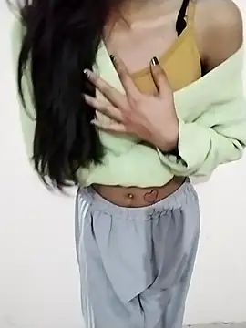 Alli8900 online show from November 2025 05:04:02 PM