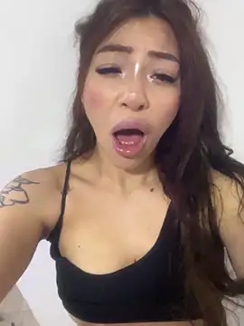 DAKOTA SAKURA online show from May 2026 12:52:02 AM