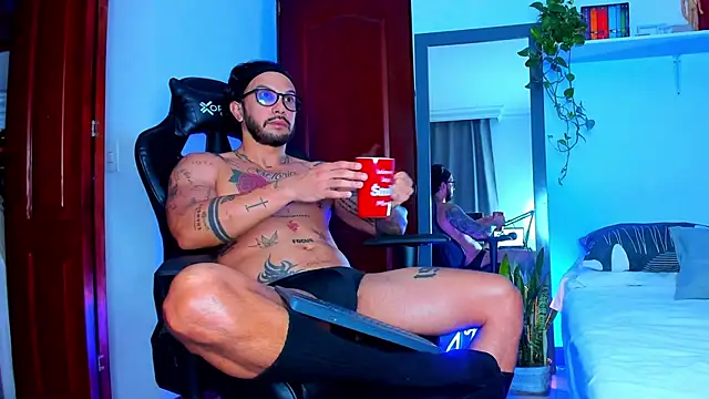 JotaCeliz online show from February 2026 10:52:01 AM