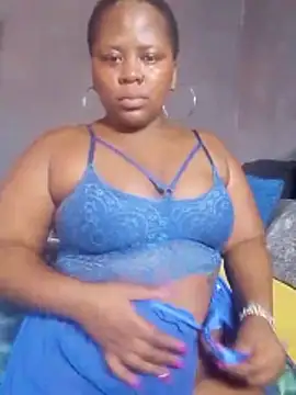 Snapshot of BlackPearlxxo chatting on February 2026 09:03:02 AM BlackPearlxxo online show from February 2026 09:03:02 AM