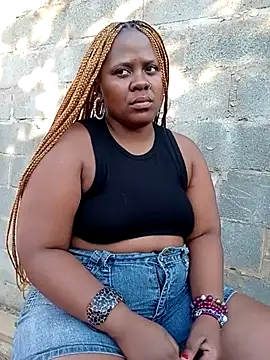 BlackPearlxxo online show from July 2026 01:37:01 PM