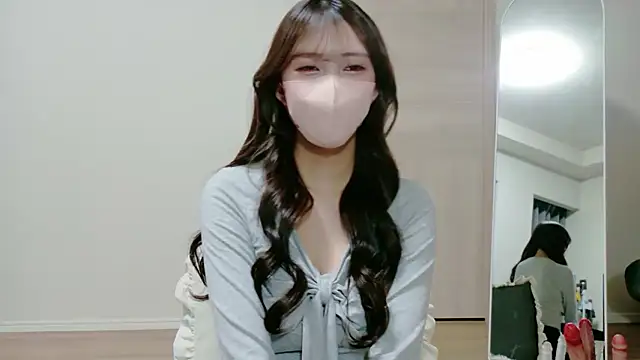 alicechan v online show from June 2026 11:31:01 AM