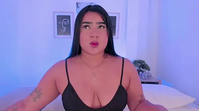 alejandrarojas  online show from April 2026 01:06:01 PM