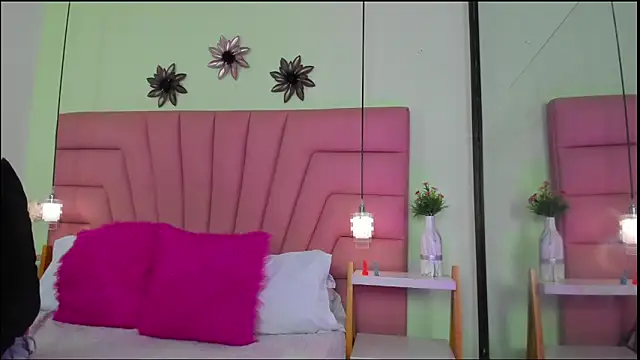 Ambar85 online show from April 2026 11:10:02 AM