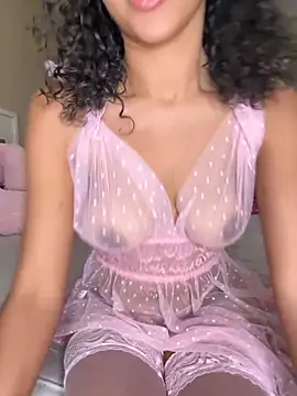 Snapshot of Kiki_hammyy chatting on November 2025 12:35:02 AM Kiki hammyy online show from November 2025 12:35:02 AM