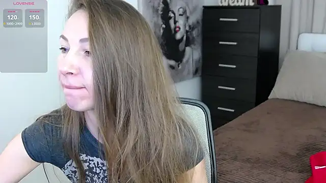 Snapshot of Brandy_Gem chatting on February 2026 07:40:01 AM Brandy Gem online show from February 2026 07:40:01 AM