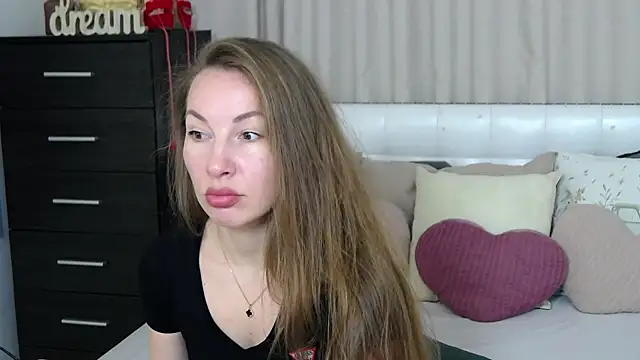 Brandy Gem online show from April 2026 06:52:01 AM