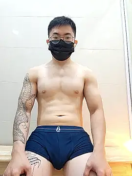 Snapshot of Valerious180 chatting on January 2026 05:28:02 PM Valerious180 online show from January 2026 05:28:02 PM