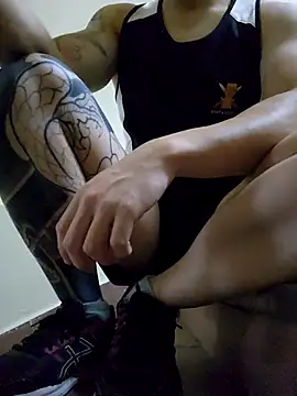 Snapshot of Valerious180 chatting on February 2026 05:13:02 PM Valerious180 online show from February 2026 05:13:02 PM