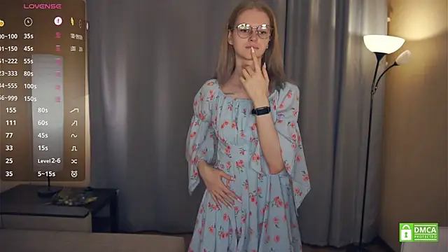 Snapshot of ToyaPletz chatting on January 2026 07:19:02 PM ToyaPletz online show from January 2026 07:19:02 PM