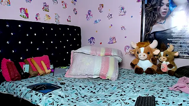 ShantalTsFox online show from March 2026 01:20:01 AM