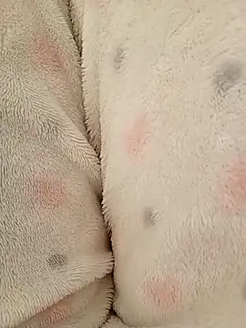 Snapshot of EweXZZ chatting on November 2025 01:13:01 PM EweXZZ online show from November 2025 01:13:01 PM