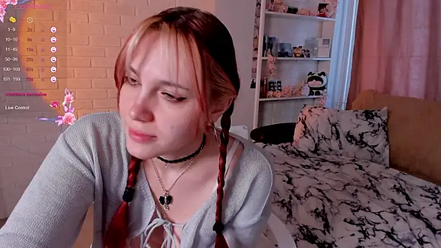 Snapshot of SweetieMarry chatting on February 2026 04:49:02 AM SweetieMarry online show from February 2026 04:49:02 AM