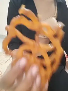 Snapshot of Alpee_kumri chatting on January 2026 05:07:02 PM Alpee kumri online show from January 2026 05:07:02 PM