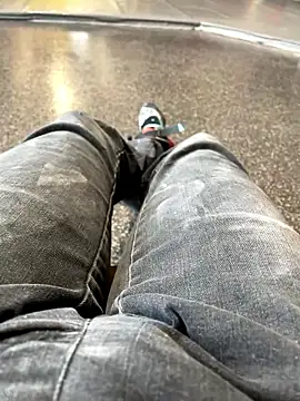 Snapshot of nightbound99 chatting on January 2026 09:33:02 AM nightbound99 online show from January 2026 09:33:02 AM