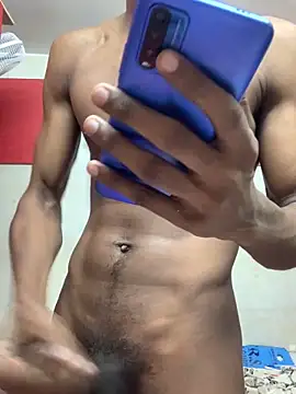 akgymnastic77Z online show from May 2026 05:32:02 PM