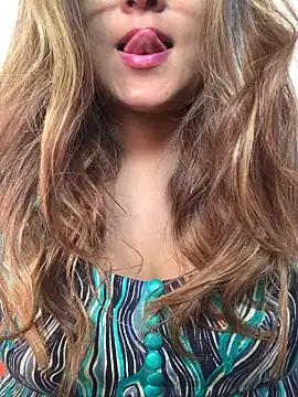 Snapshot of hotladki5 chatting on February 2026 06:39:02 AM hotladki5 online show from February 2026 06:39:02 AM