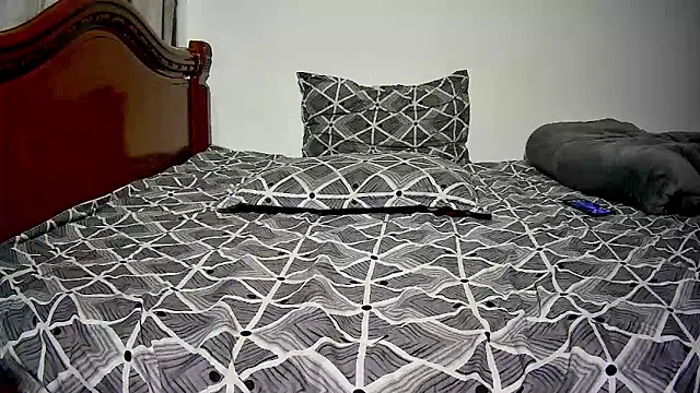 HouseOfHeat online show from February 2026 04:10:02 PM