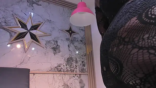 Snapshot of ZoeCollin chatting on February 2026 07:42:02 PM ZoeCollin online show from February 2026 07:42:02 PM