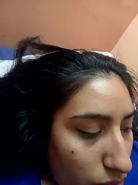 Snapshot of Bizcochitoc4 chatting on February 2026 01:14:01 AM Bizcochitoc4 online show from February 2026 01:14:01 AM