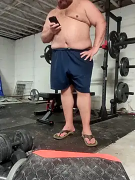 BigBearforCuddles online show from May 2026 01:01:01 AM