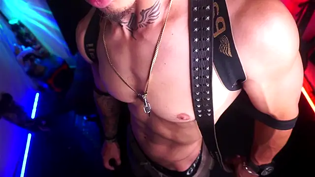 Snapshot of alan-jet chatting on September 2025 04:14:02 AM alan-jet online show from September 2025 04:14:02 AM