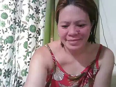 Smilinglovely online show from June 2026 05:04:01 AM