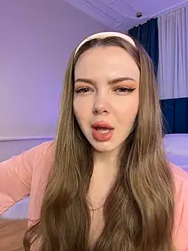 Snapshot of SinCityDoll chatting on February 2026 05:05:02 AM SinCityDoll online show from February 2026 05:05:02 AM