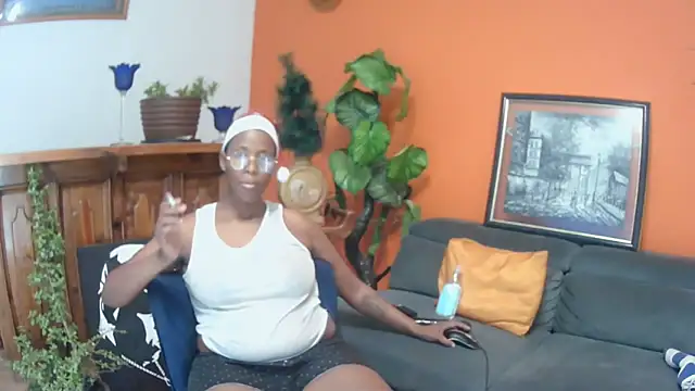 Snapshot of SexyCurves9 chatting on December 2025 08:26:02 PM SexyCurves9 online show from December 2025 08:26:02 PM