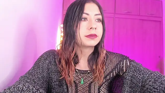 Snapshot of MaddieHunter chatting on June 2026 03:28:01 PM MaddieHunter online show from June 2026 03:28:01 PM