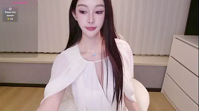 LULUbbaby 520 online show from April 2026 02:55:01 PM