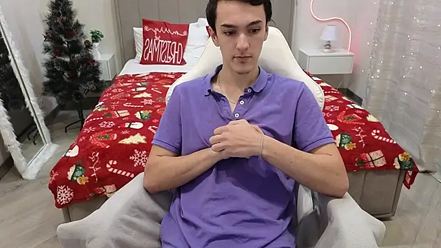 Snapshot of MoonlinSkinn chatting on January 2026 01:11:01 AM MoonlinSkinn online show from January 2026 01:11:01 AM