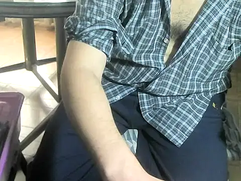 Snapshot of OreCam chatting on February 2026 09:35:02 PM OreCam online show from February 2026 09:35:02 PM