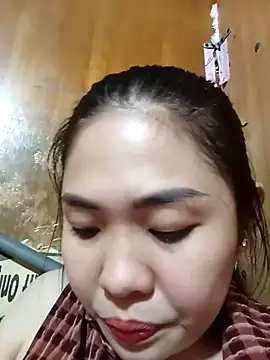 Snapshot of Lin-kute98 chatting on February 2026 04:34:02 AM Lin-kute98 online show from February 2026 04:34:02 AM