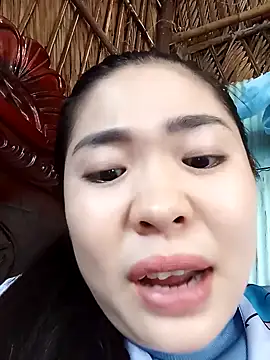 Snapshot of Lin-kute98 chatting on March 2026 01:24:02 AM Lin-kute98 online show from March 2026 01:24:02 AM