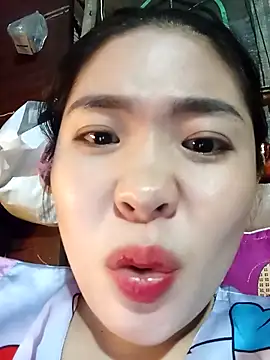 Snapshot of Lin-kute98 chatting on March 2026 01:27:02 PM Lin-kute98 online show from March 2026 01:27:02 PM